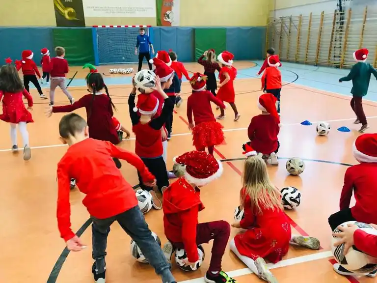 Mikołajki Przedszkole Przygodzice 2023 - fotografia 16